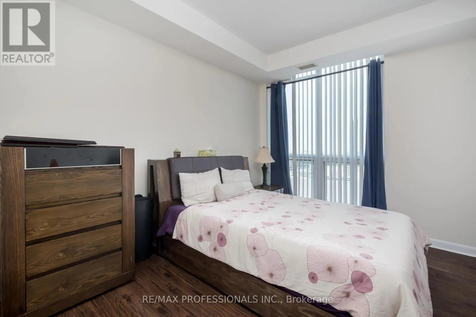 PH 305 - 4978 YONGE STREET