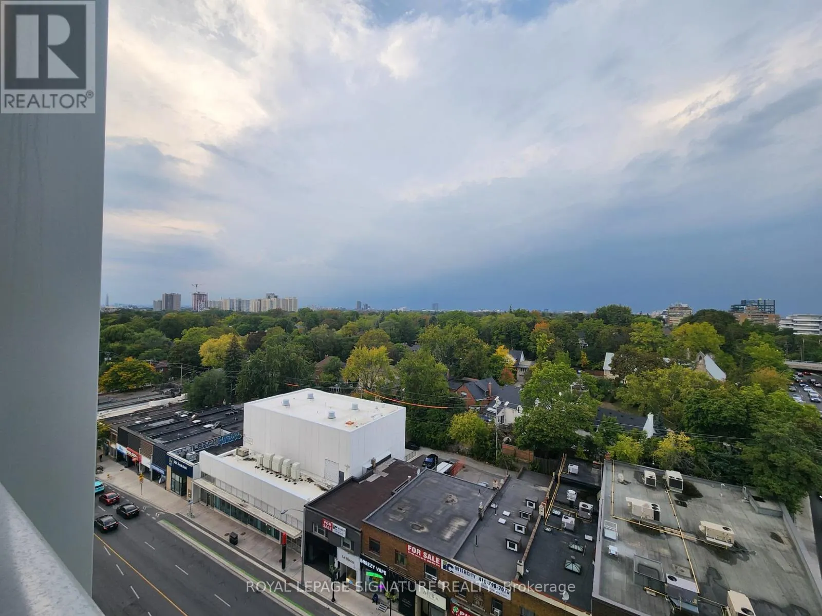 1112 - 2020 BATHURST STREET N