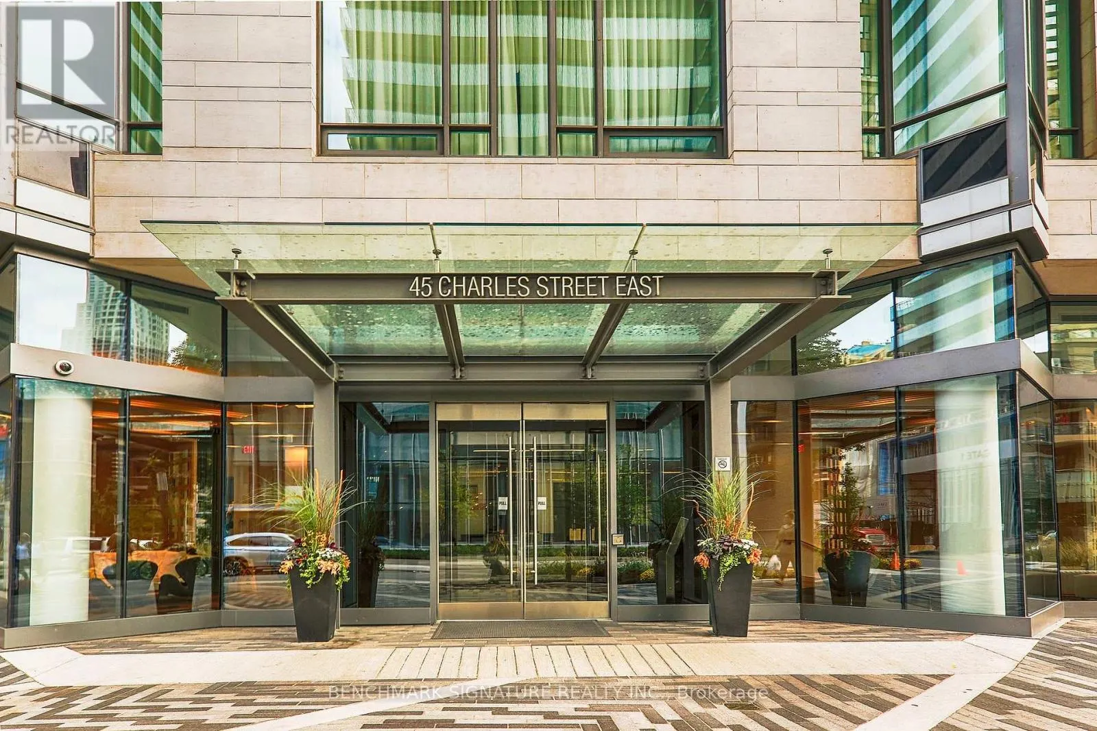 2803 - 45 CHARLES STREET E