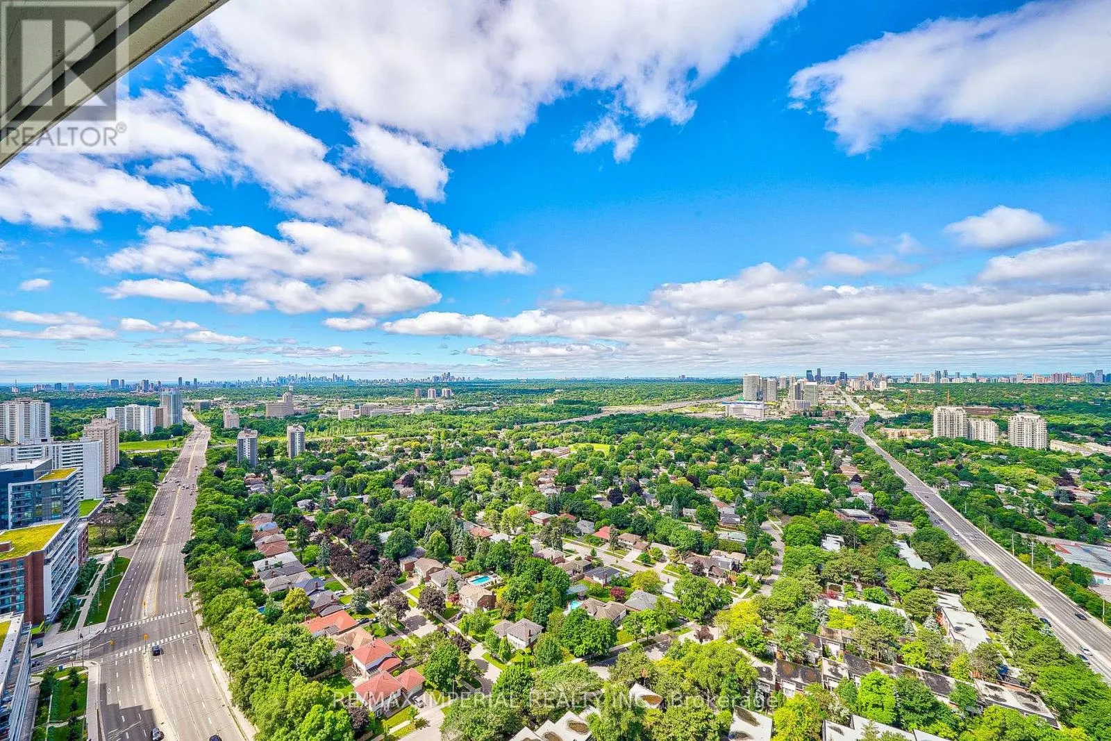 2902 - 66 FOREST MANOR ROAD