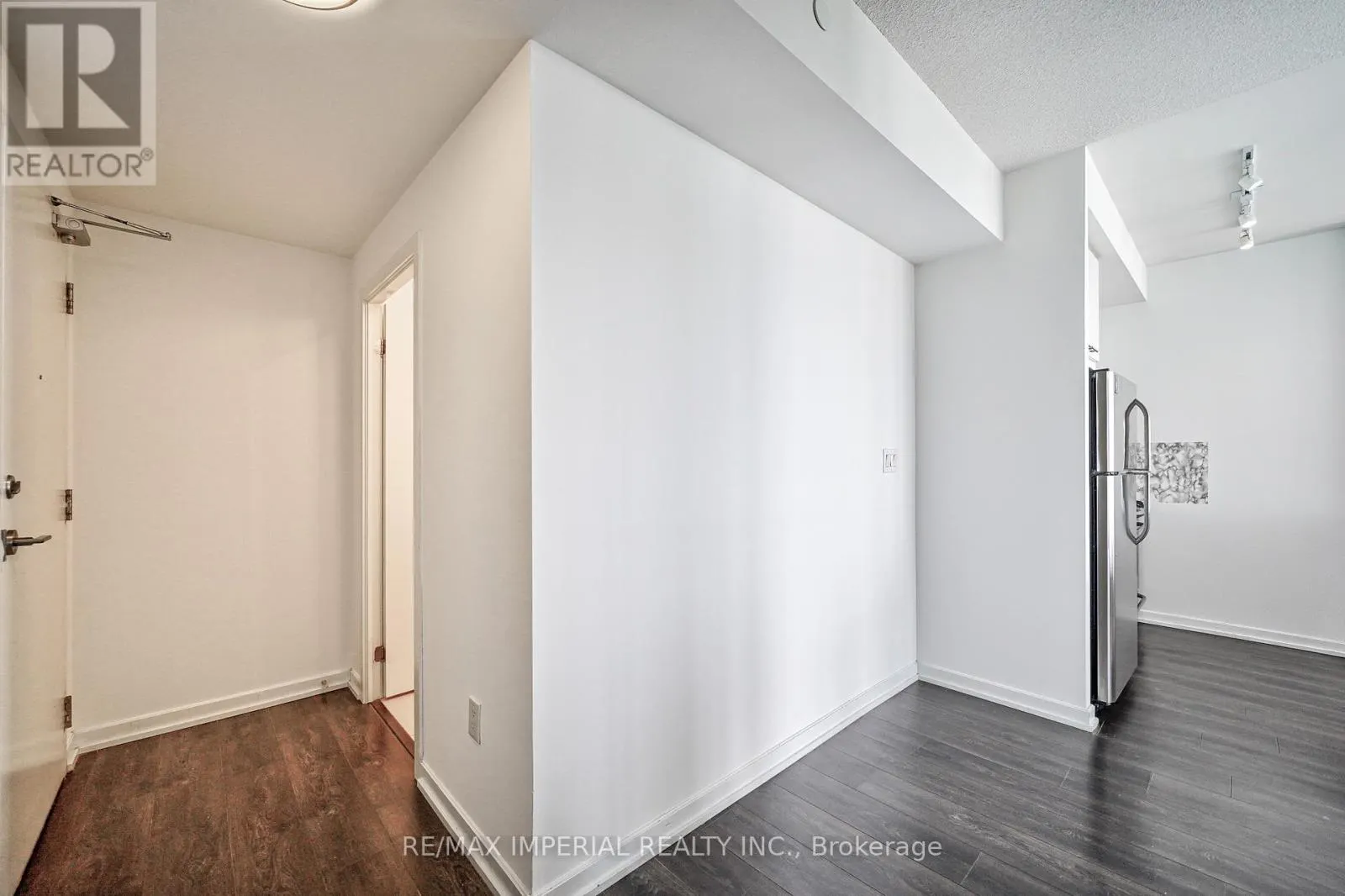 2902 - 66 FOREST MANOR ROAD