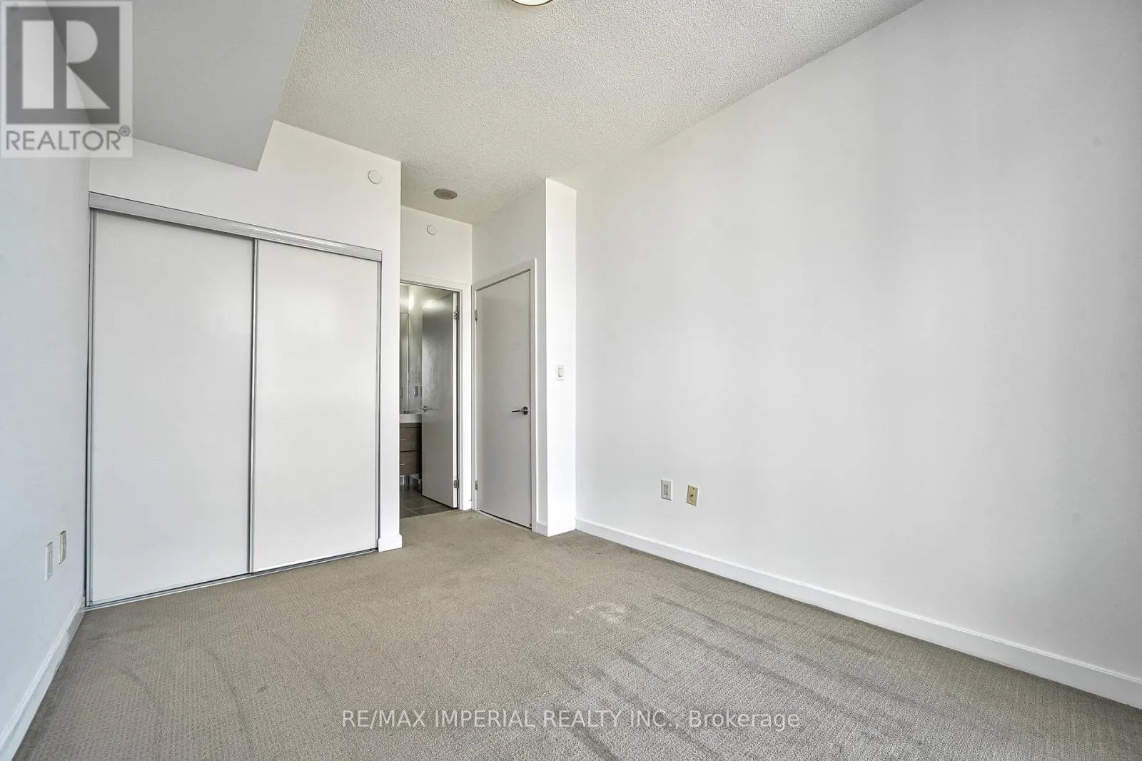 2902 - 66 FOREST MANOR ROAD