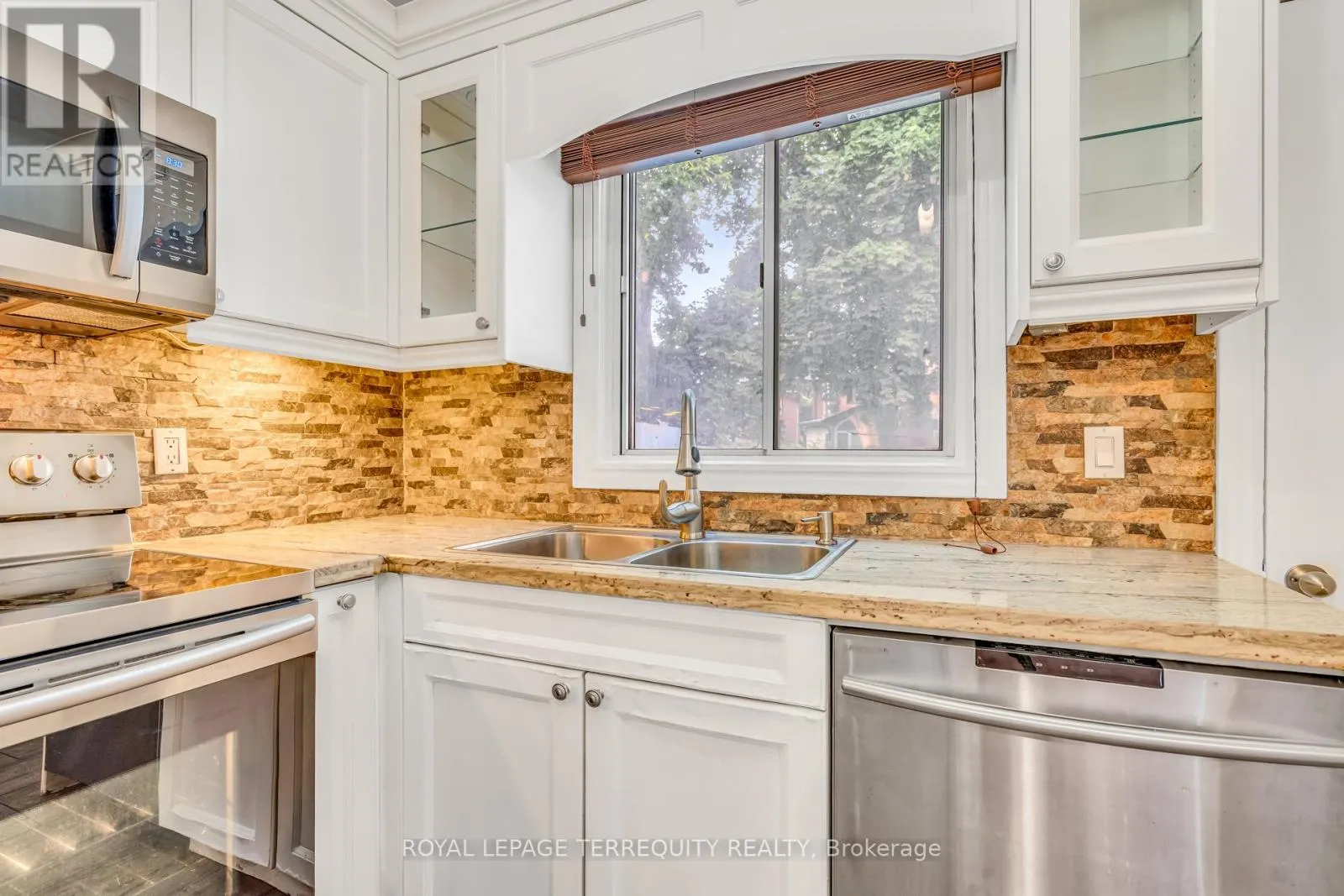 78 LAWRENCE AVENUE W