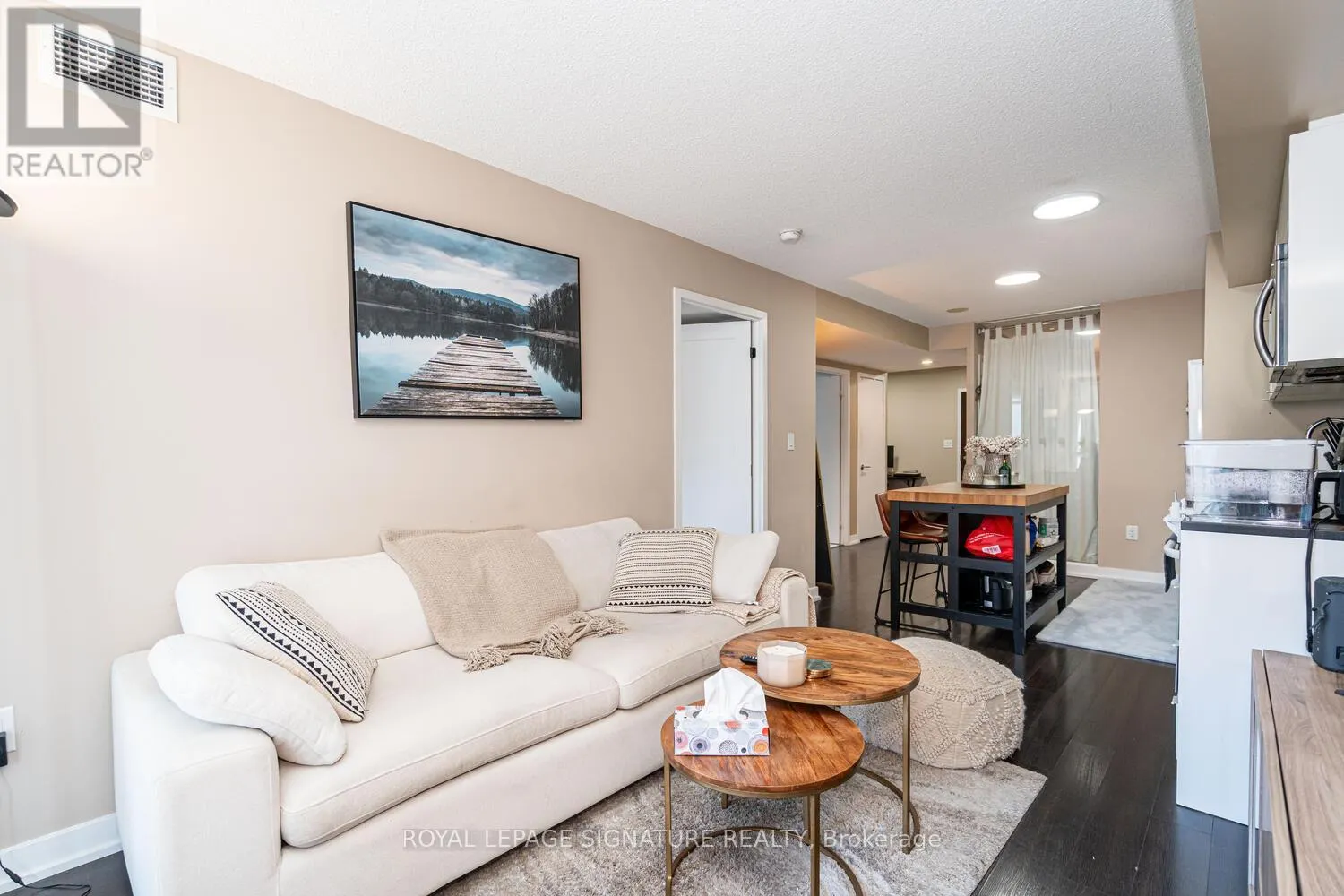 610 - 151 DAN LECKIE WAY