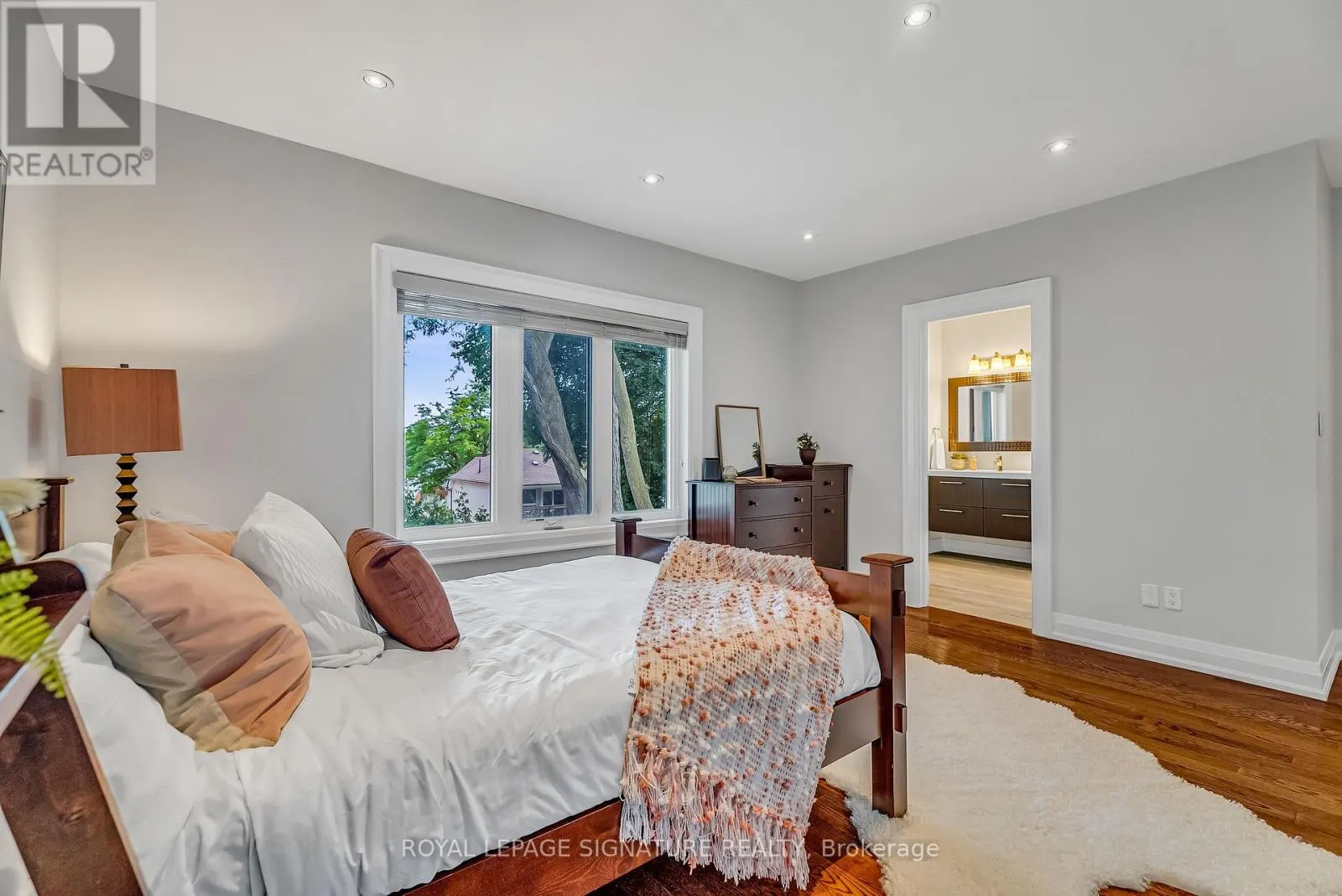 27 CARONPORT CRESCENT