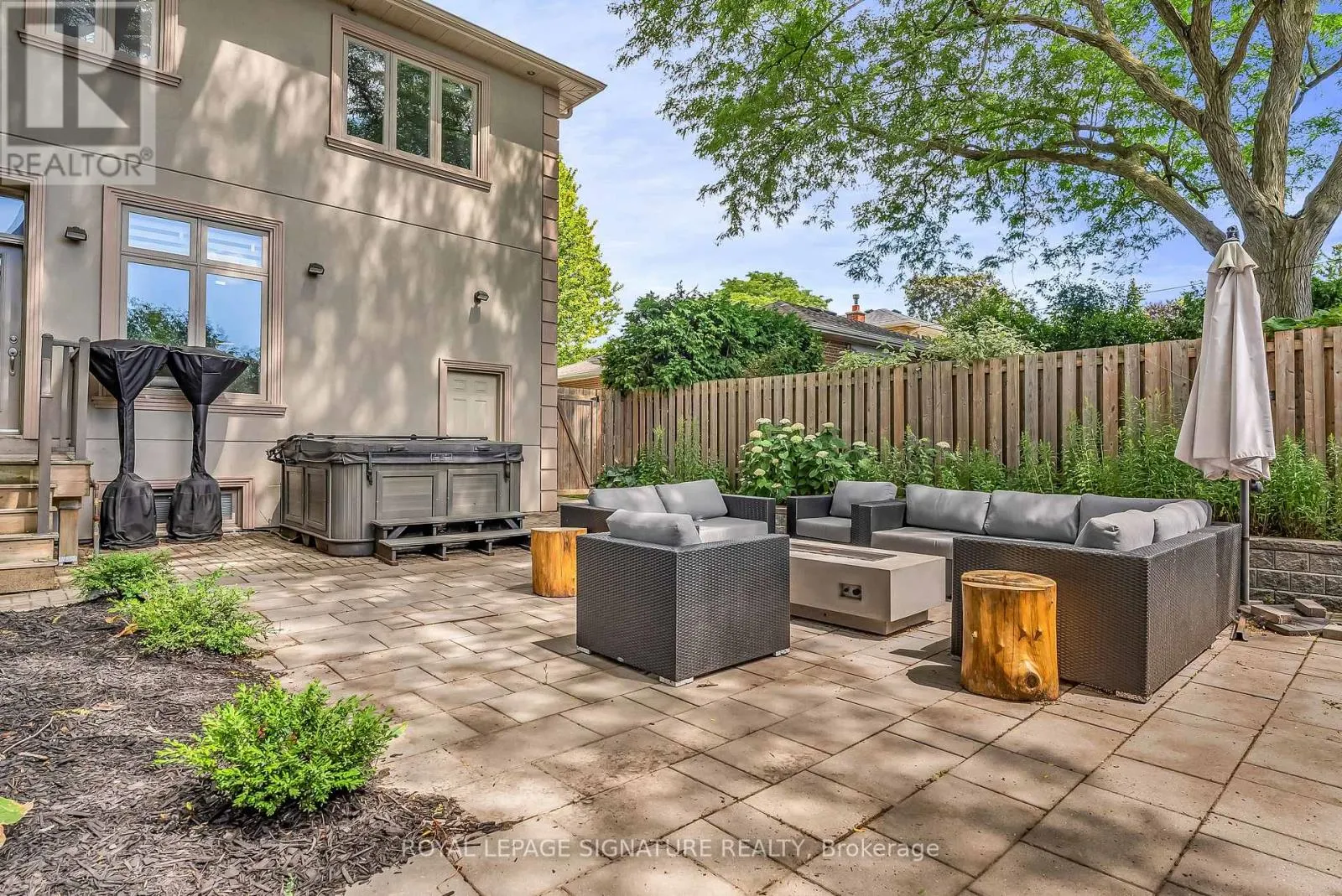 27 CARONPORT CRESCENT
