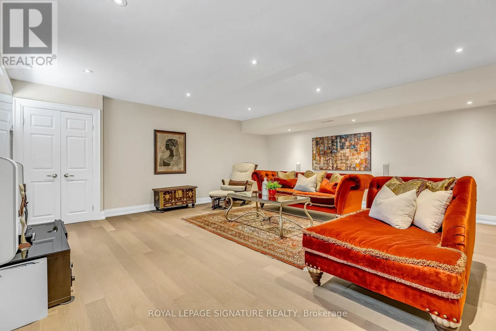 27 CARONPORT CRESCENT