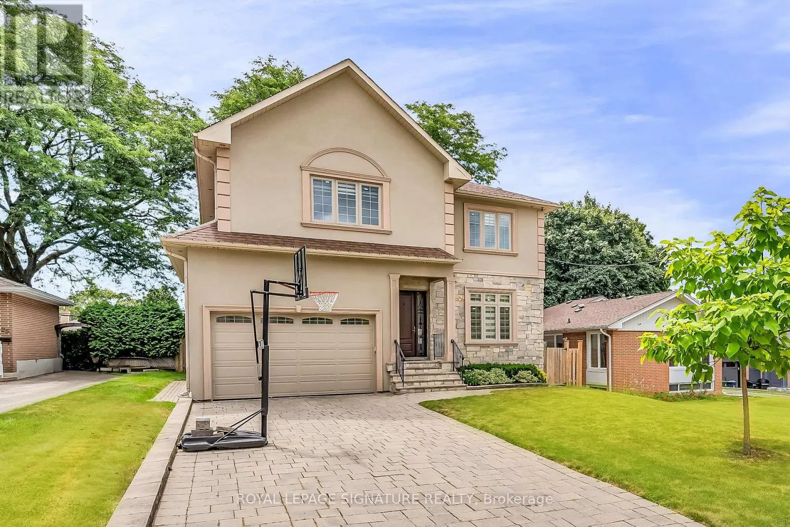 27 CARONPORT CRESCENT