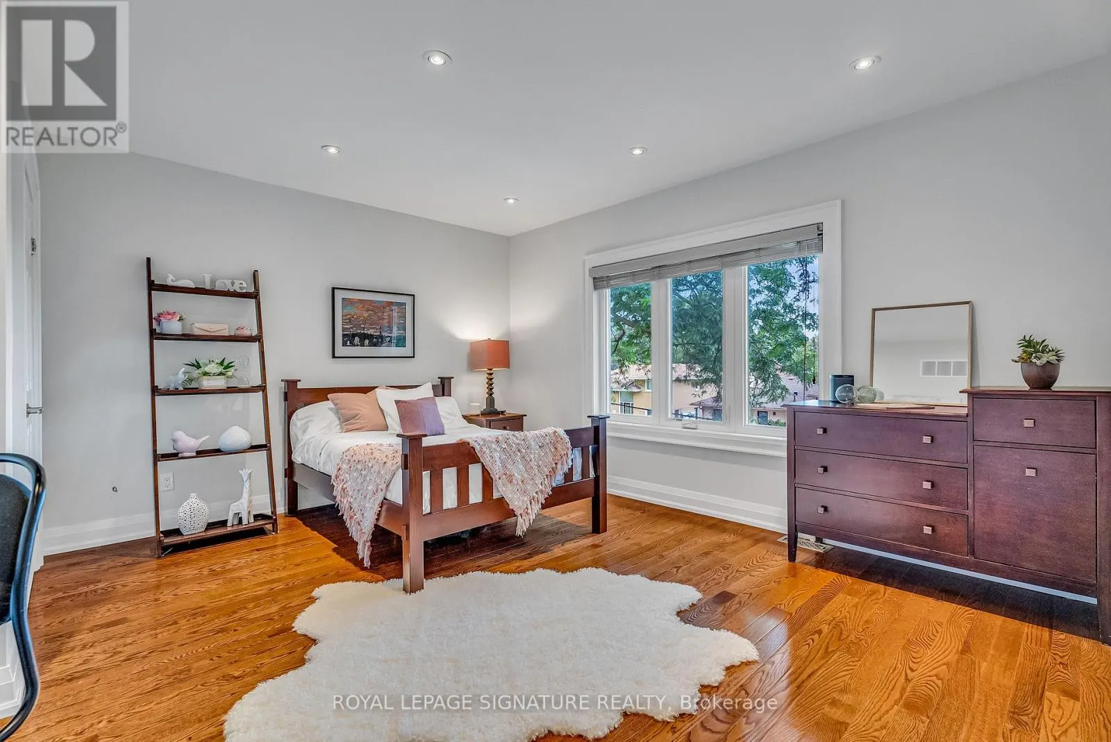27 CARONPORT CRESCENT