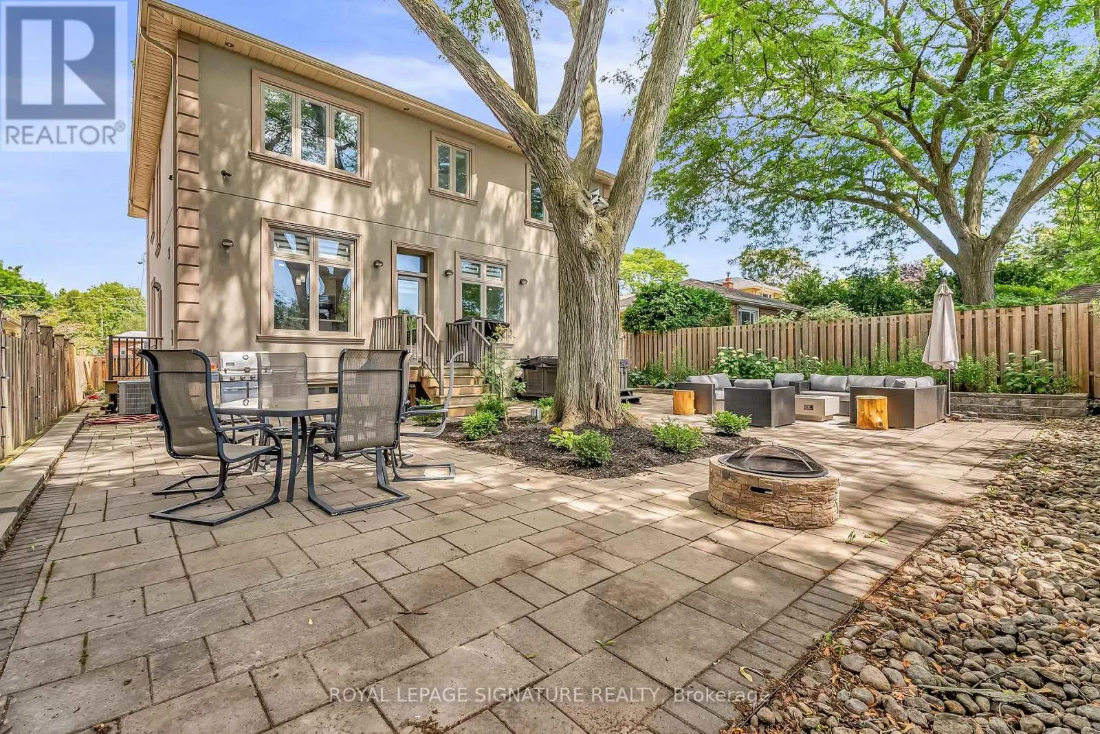 27 CARONPORT CRESCENT