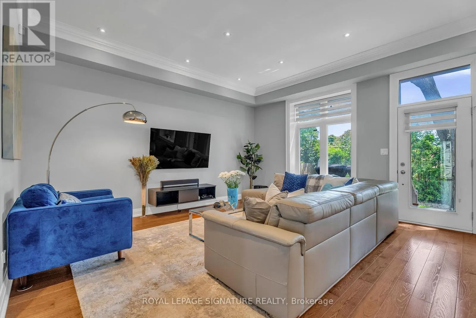 27 CARONPORT CRESCENT
