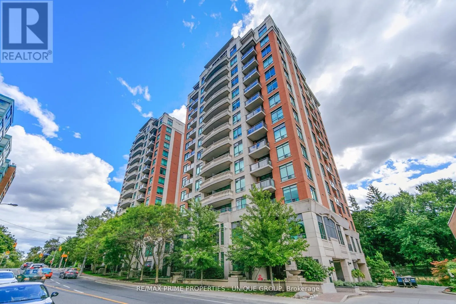 904 - 319 MERTON STREET