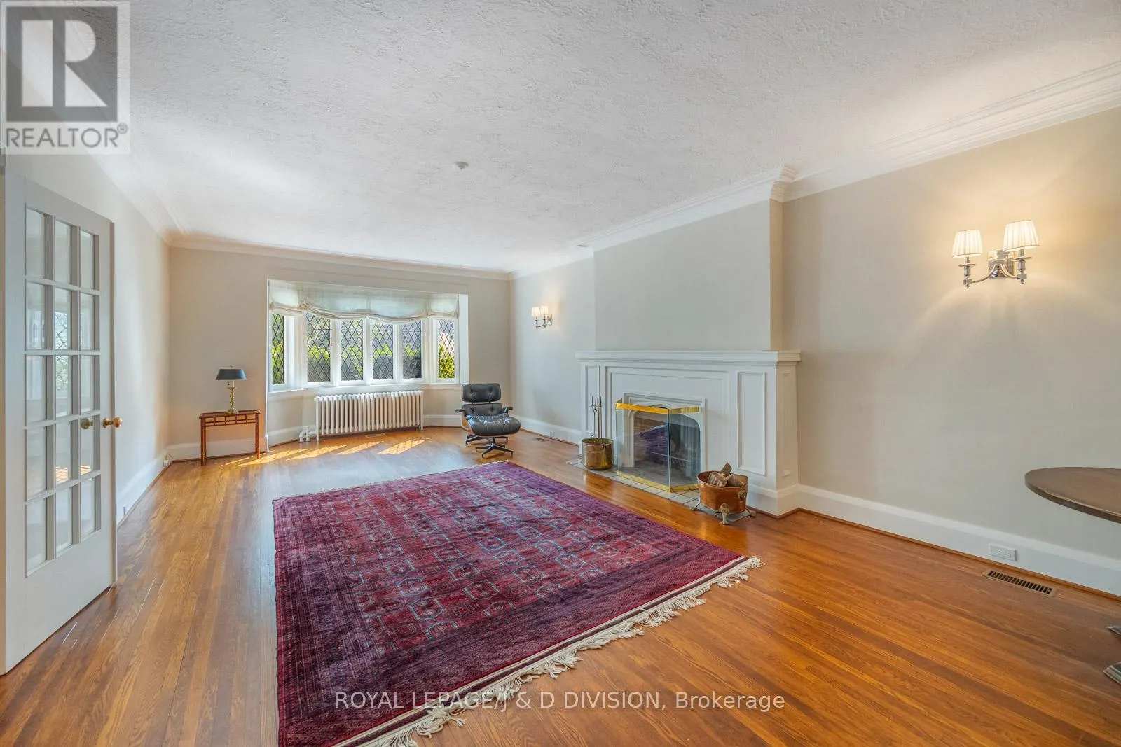4 HIGHBOURNE ROAD