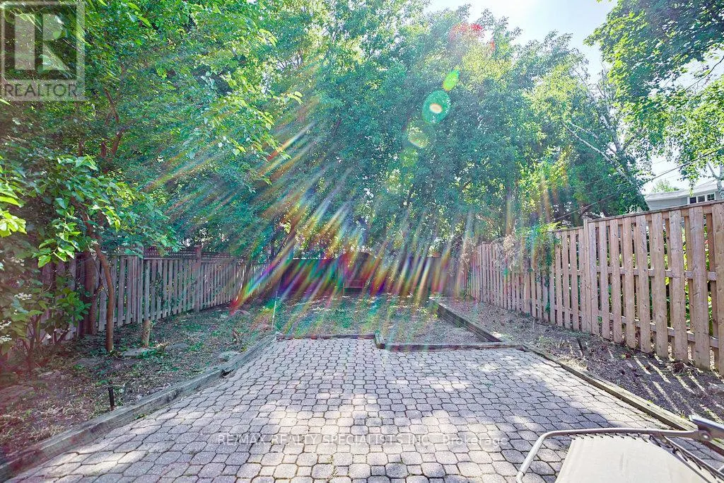 123 COLIN AVENUE