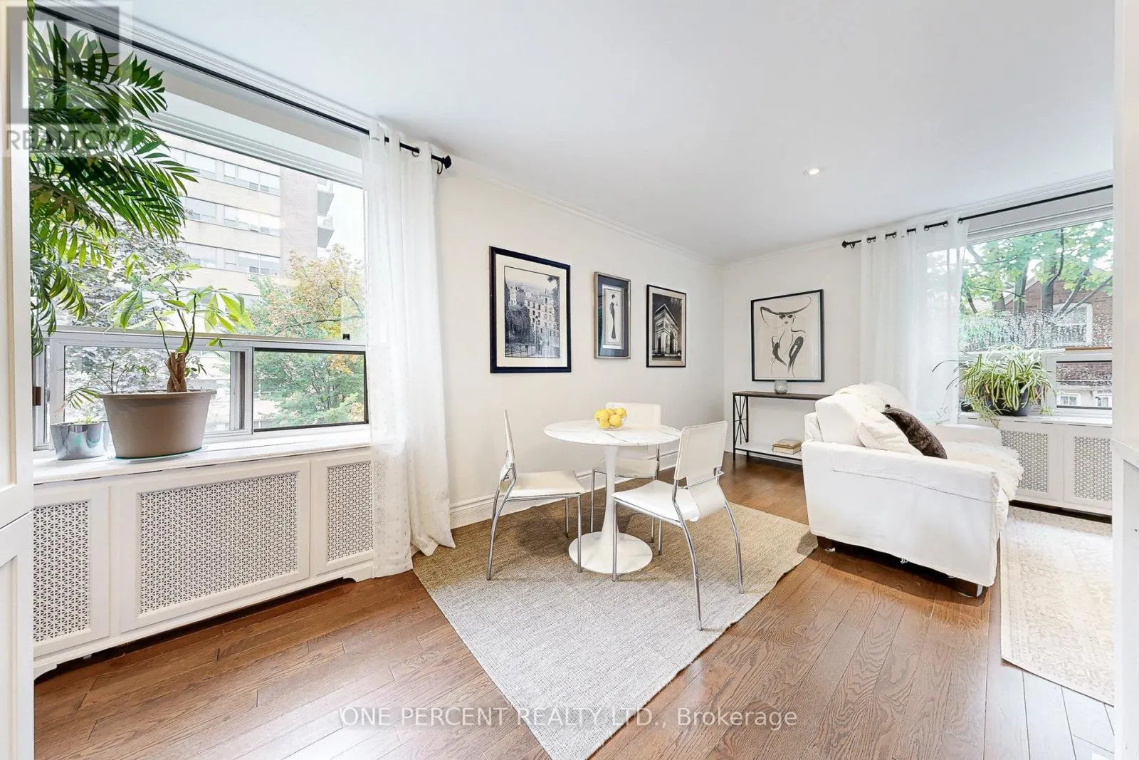 206 - 2550 BATHURST STREET