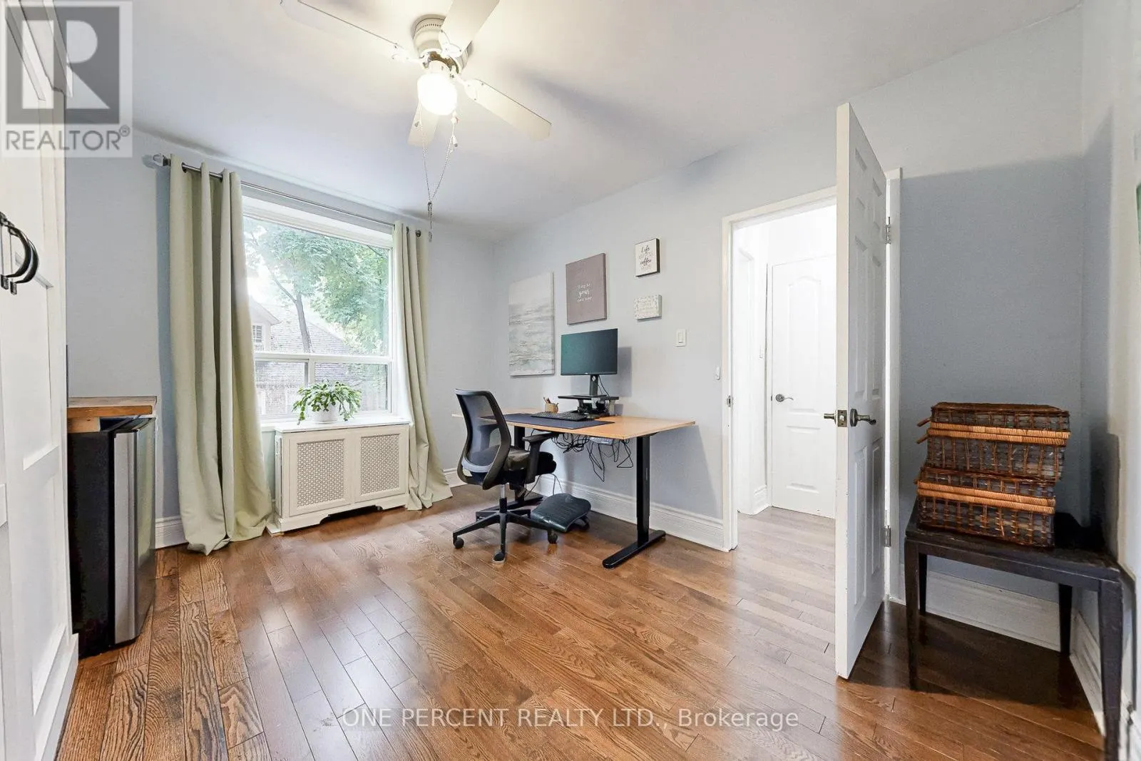 206 - 2550 BATHURST STREET