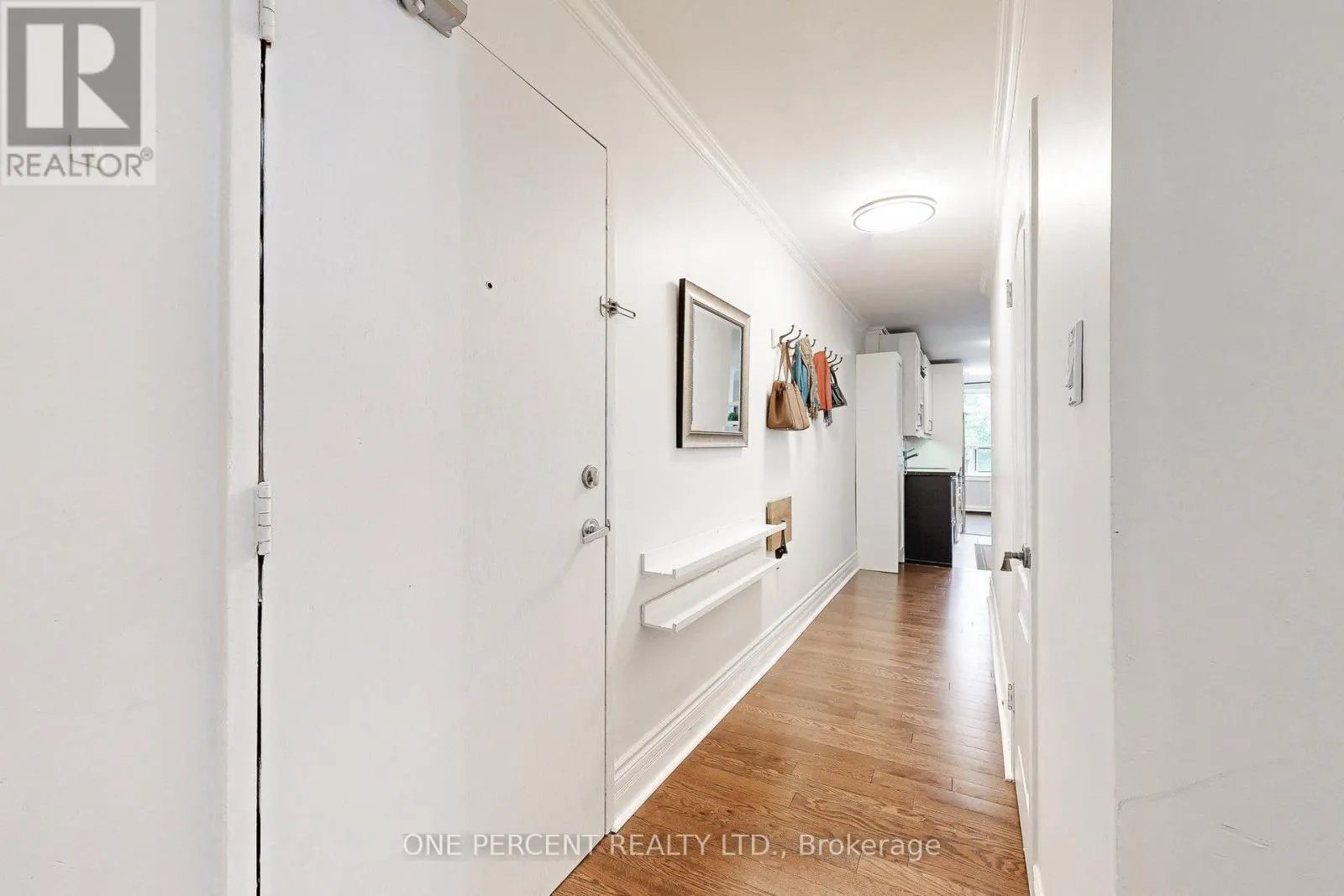 206 - 2550 BATHURST STREET