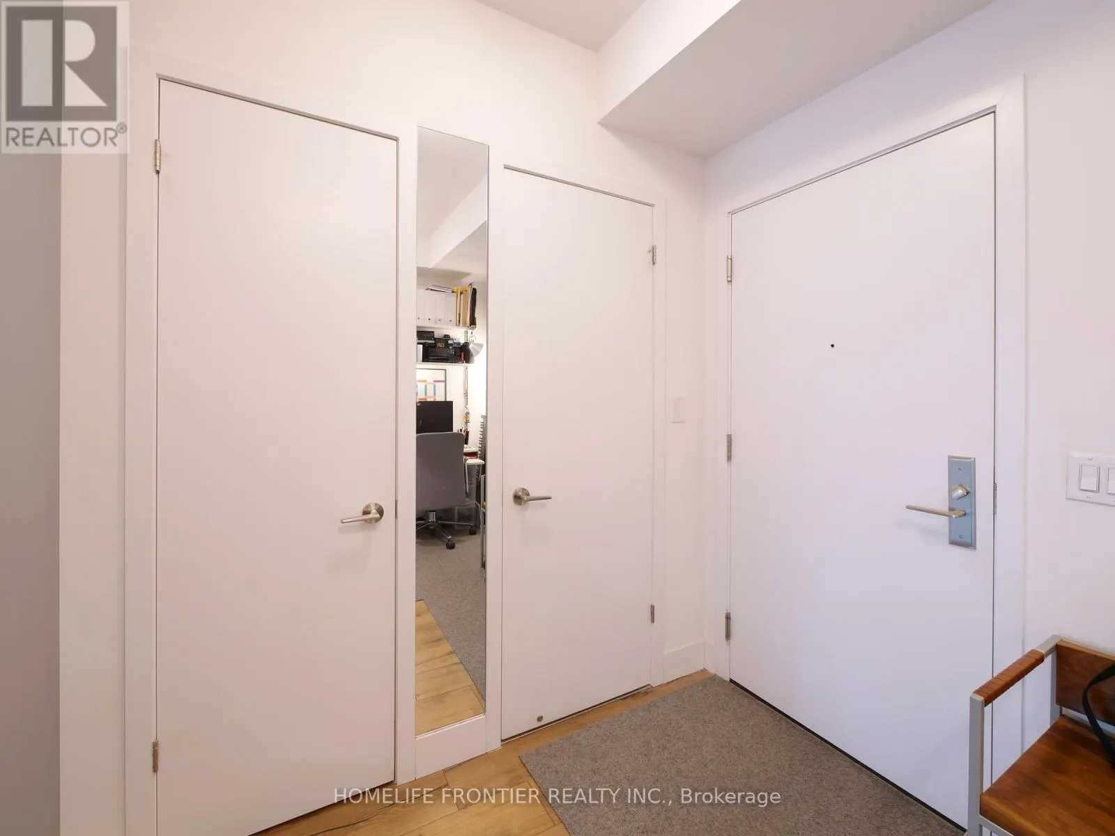505 - 39 SHERBOURNE STREET