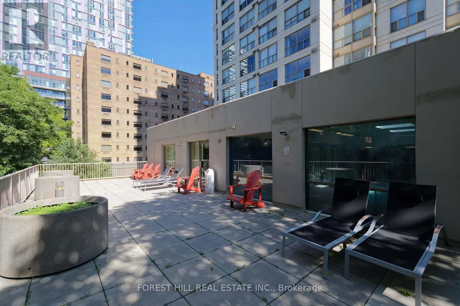 1707 - 298 JARVIS STREET