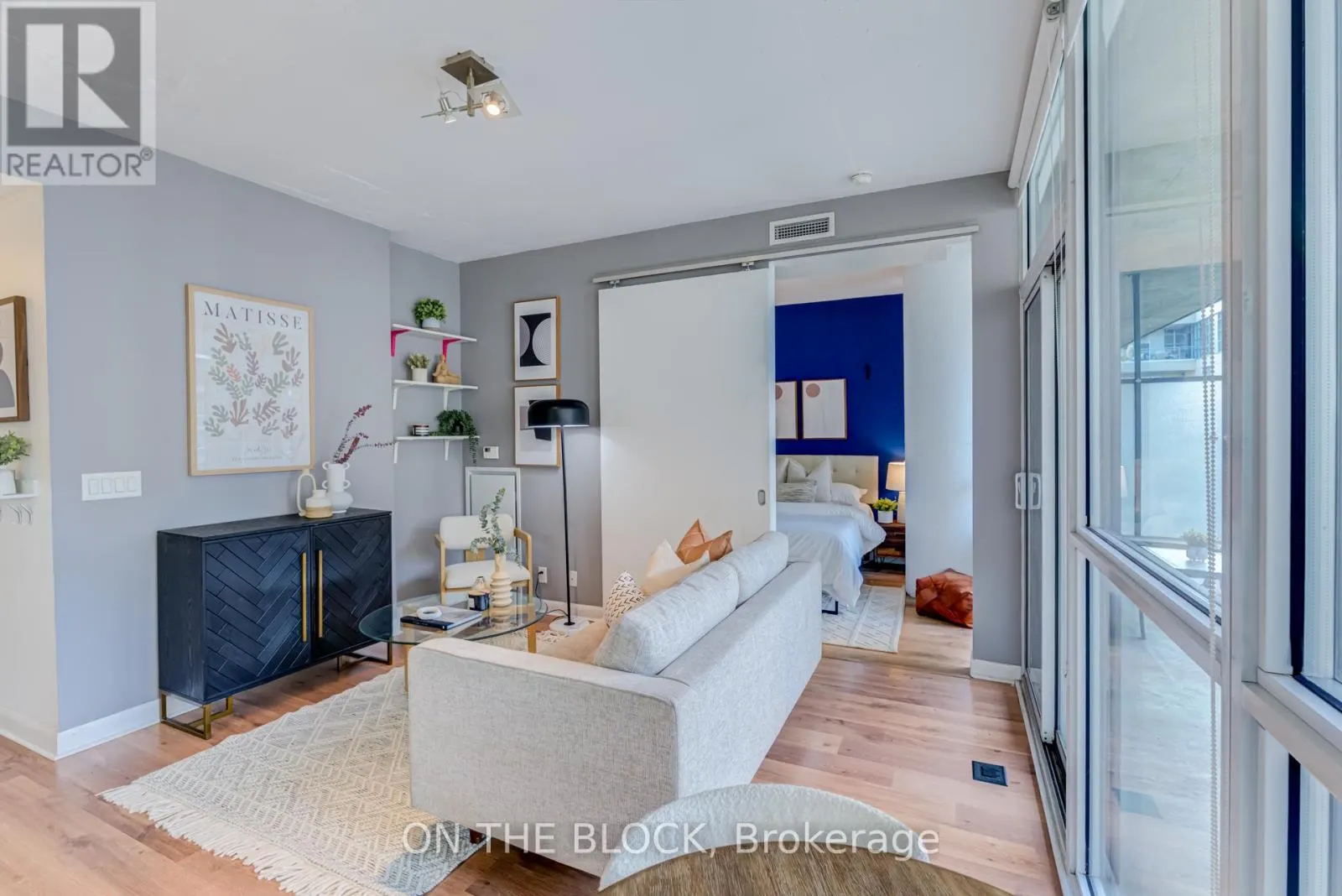 616 - 478 KING STREET W