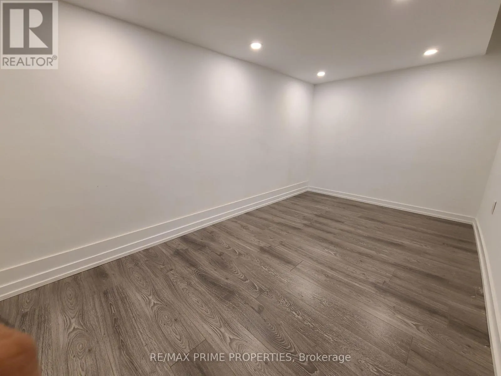 BSMT - 22 OAKHURST DRIVE