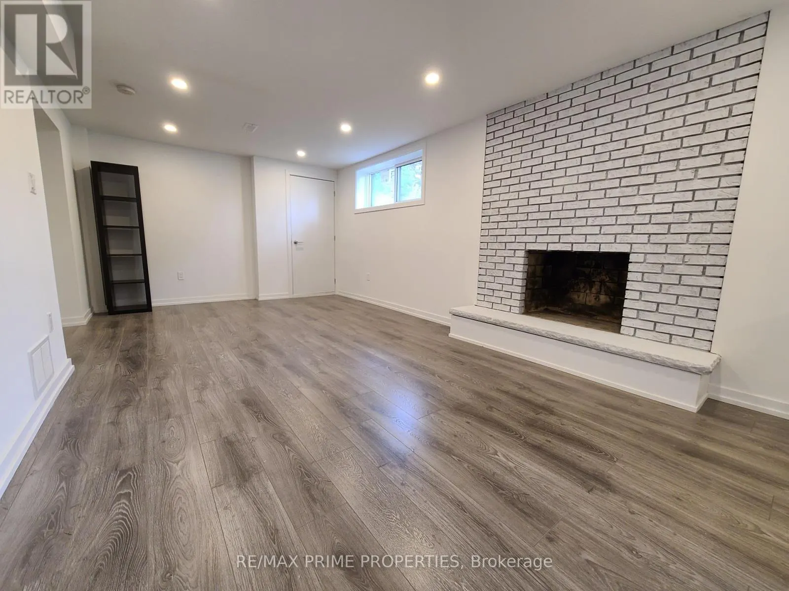 BSMT - 22 OAKHURST DRIVE