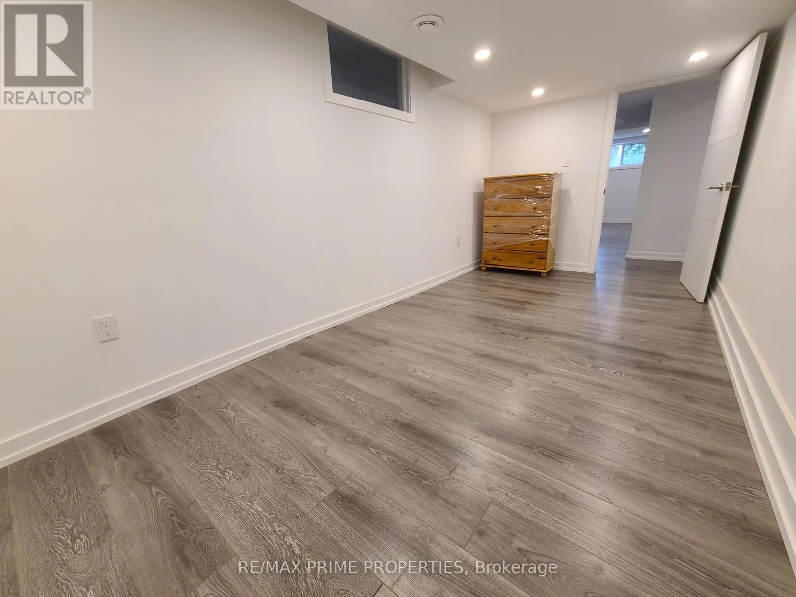 BSMT - 22 OAKHURST DRIVE