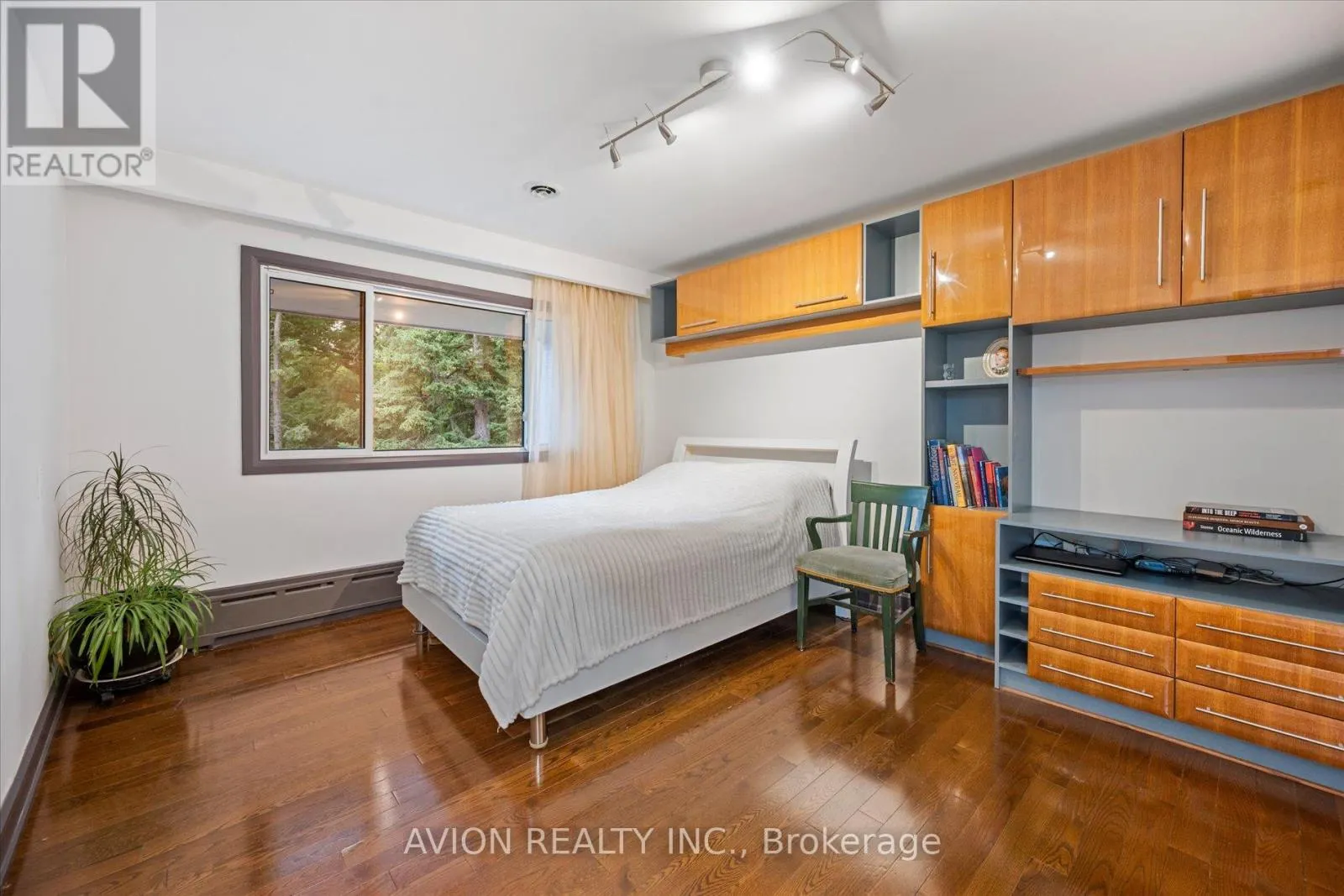 38 PURDON DRIVE