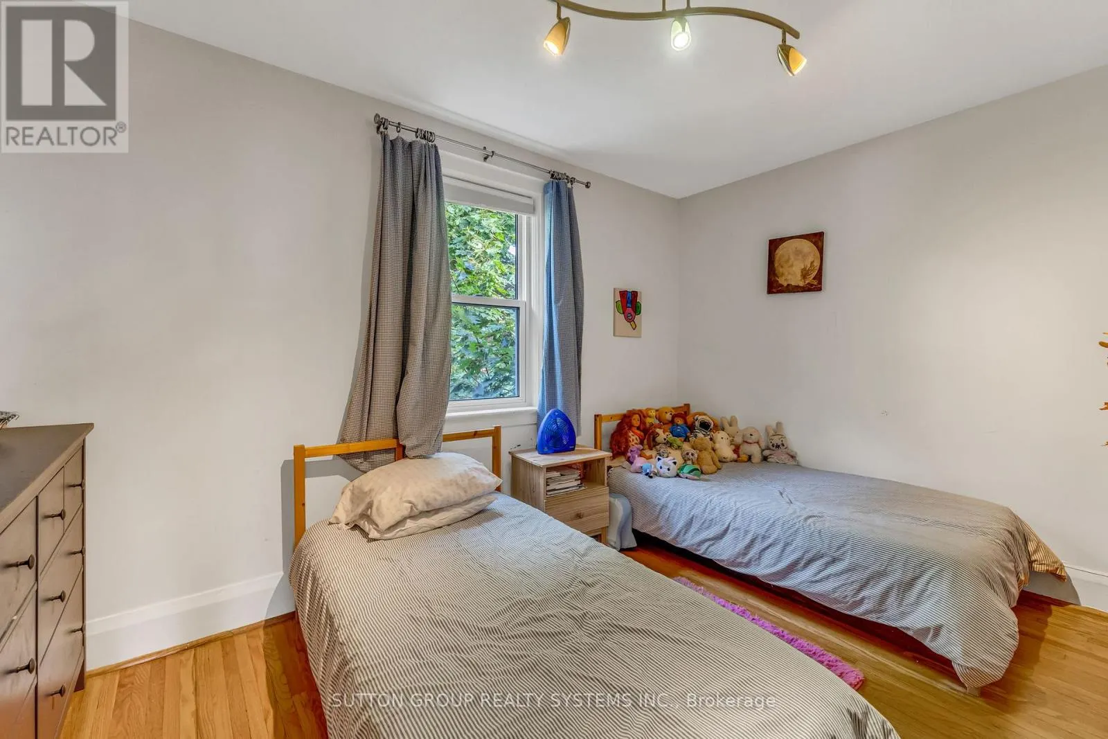 197 ARLINGTON AVENUE