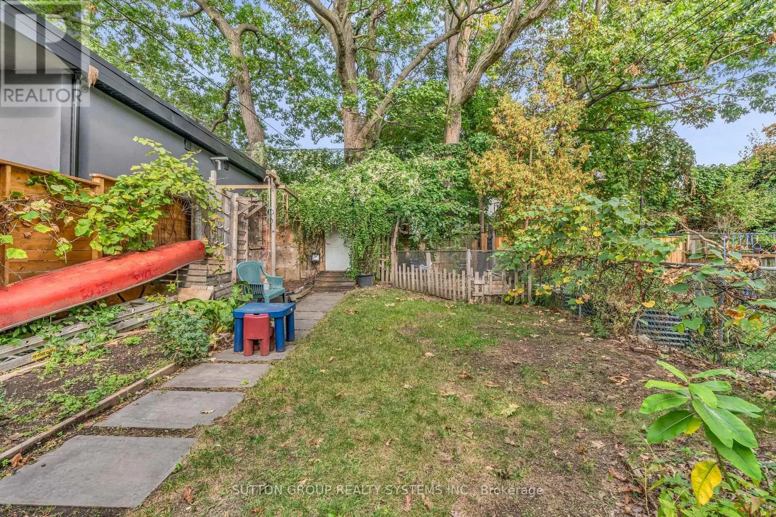 197 ARLINGTON AVENUE