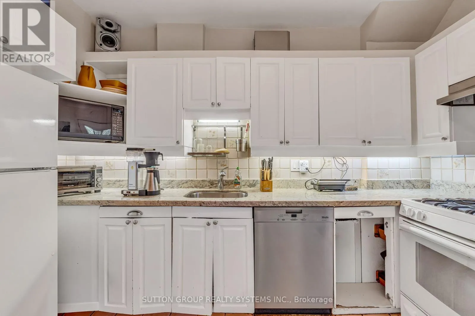 197 ARLINGTON AVENUE