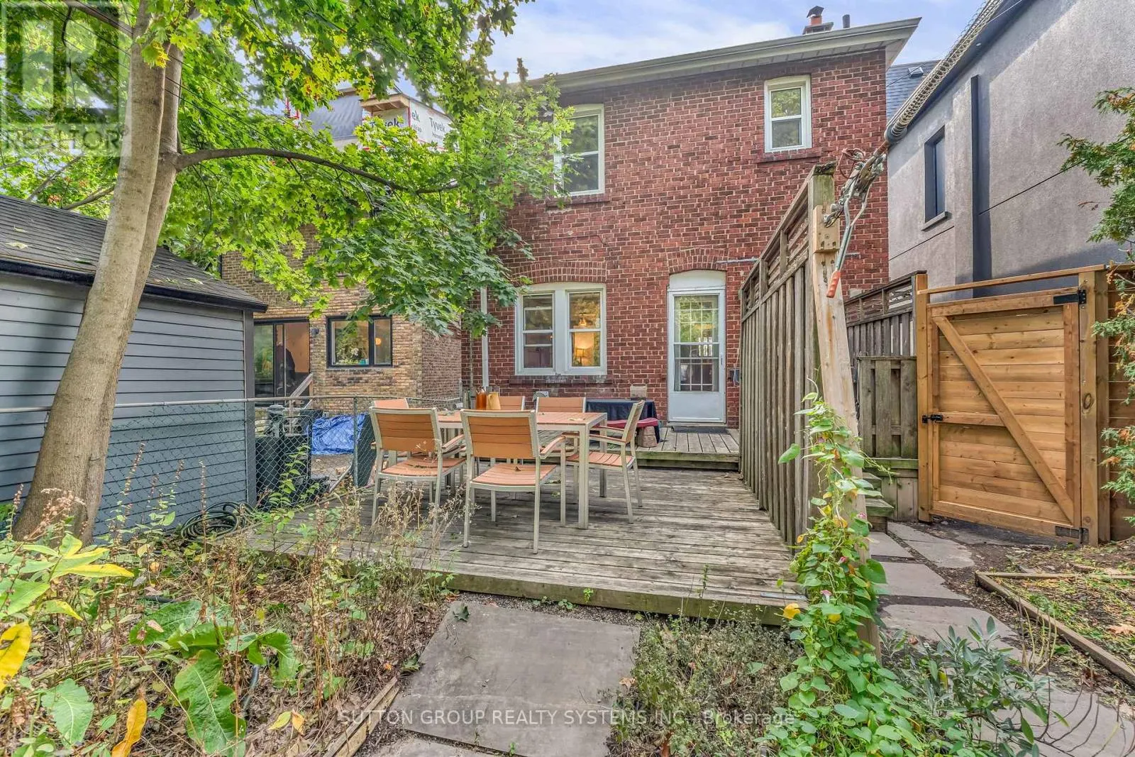197 ARLINGTON AVENUE