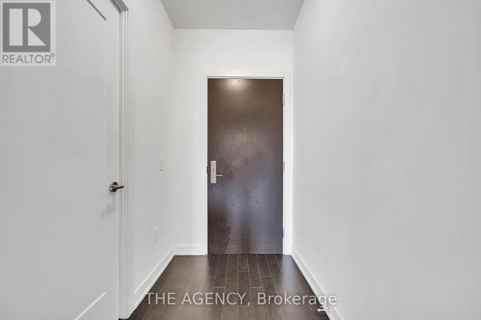 508 - 330 RICHMOND STREET W