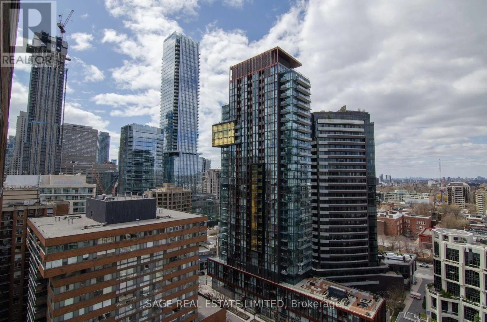 1706 - 914 YONGE STREET
