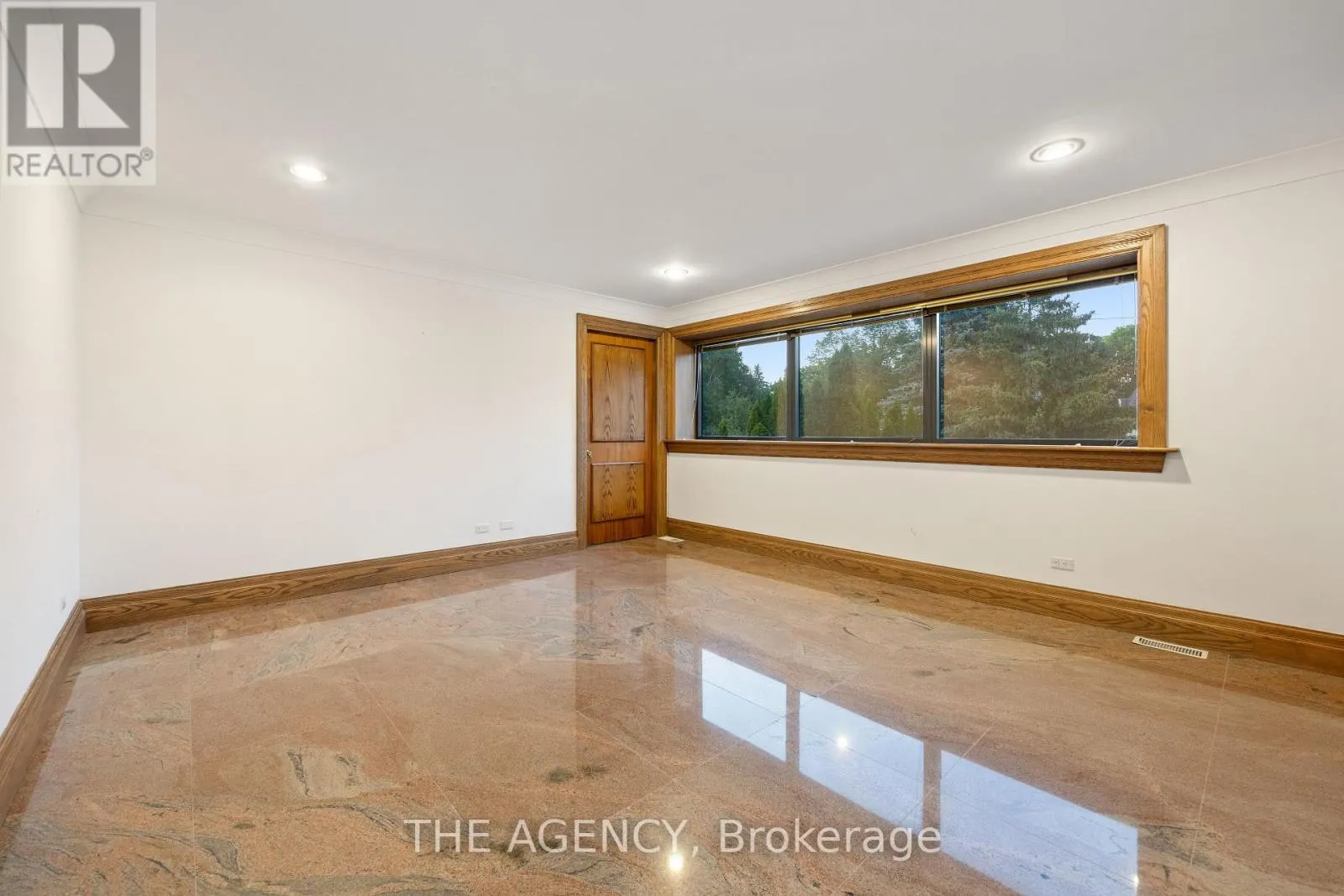 23 BAYVIEW RIDGE