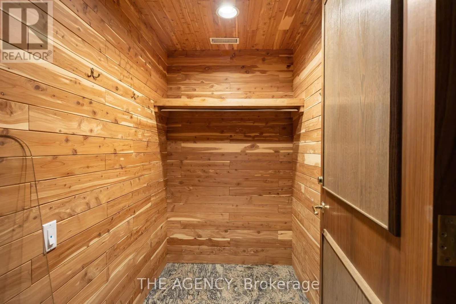 23 BAYVIEW RIDGE
