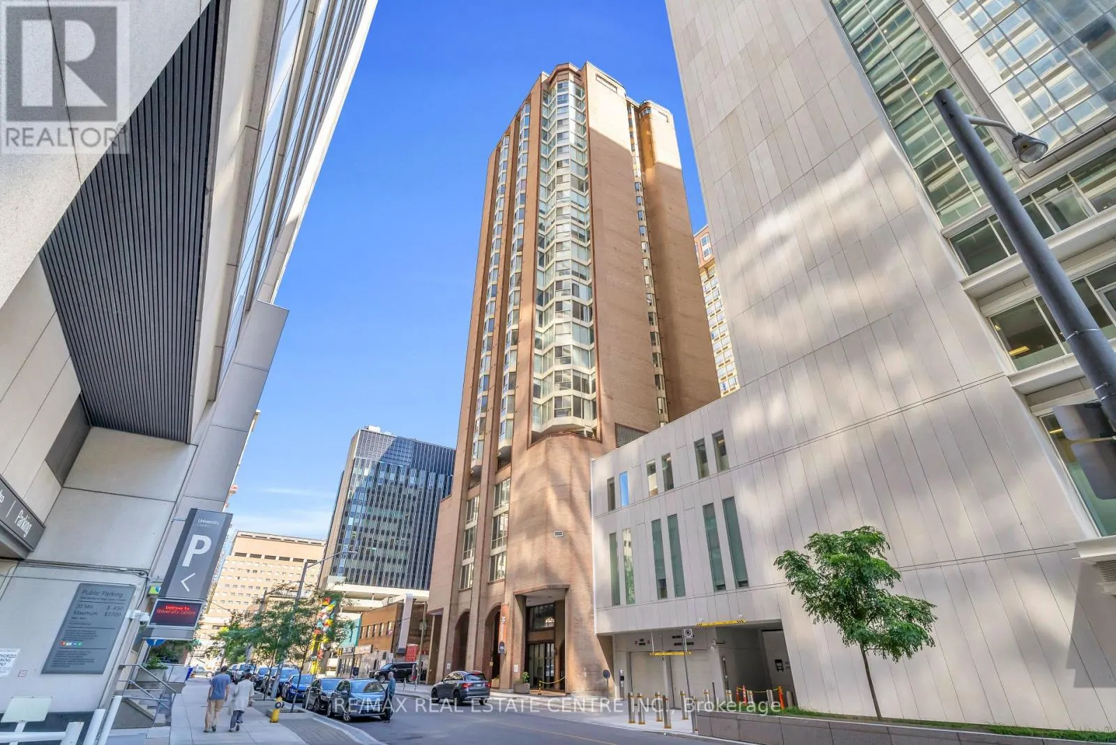 2504 - 55 CENTRE AVENUE