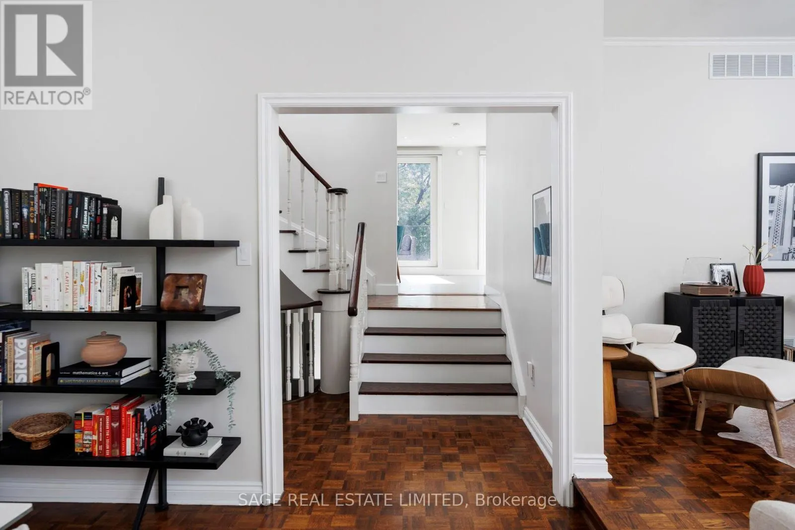 222 BRIAR HILL AVENUE
