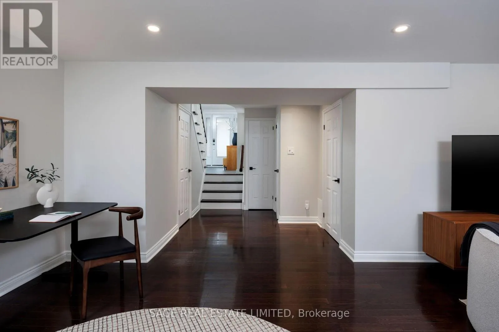 222 BRIAR HILL AVENUE