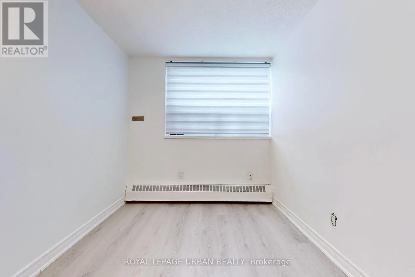 102 - 20 SUNRISE AVENUE