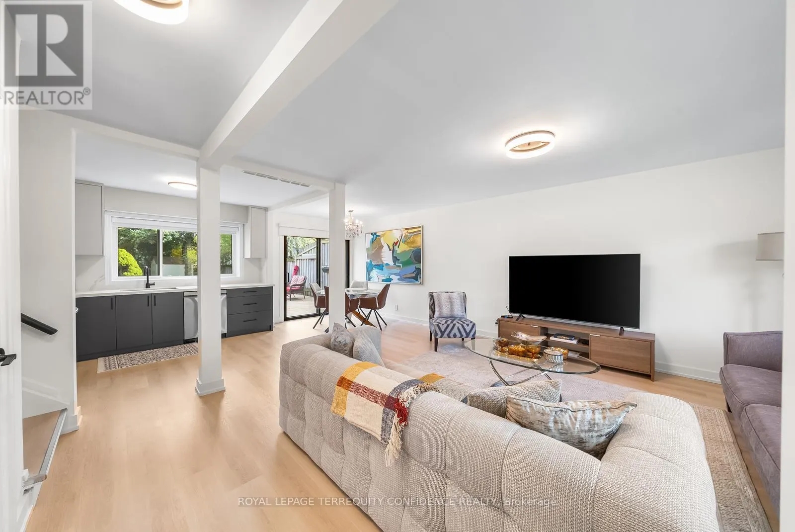 203 CHURCHILL AVENUE