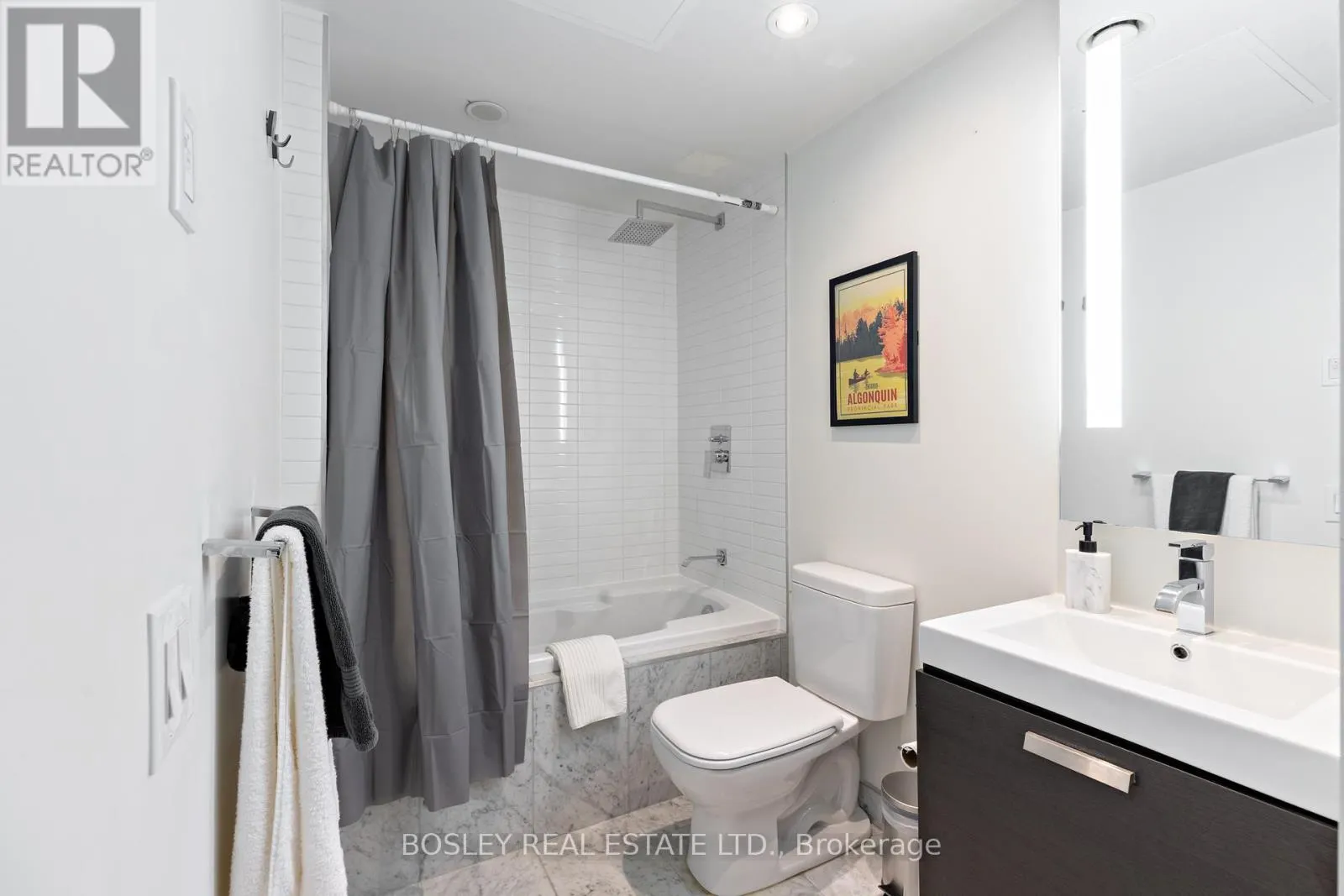 816 - 629 KING STREET W