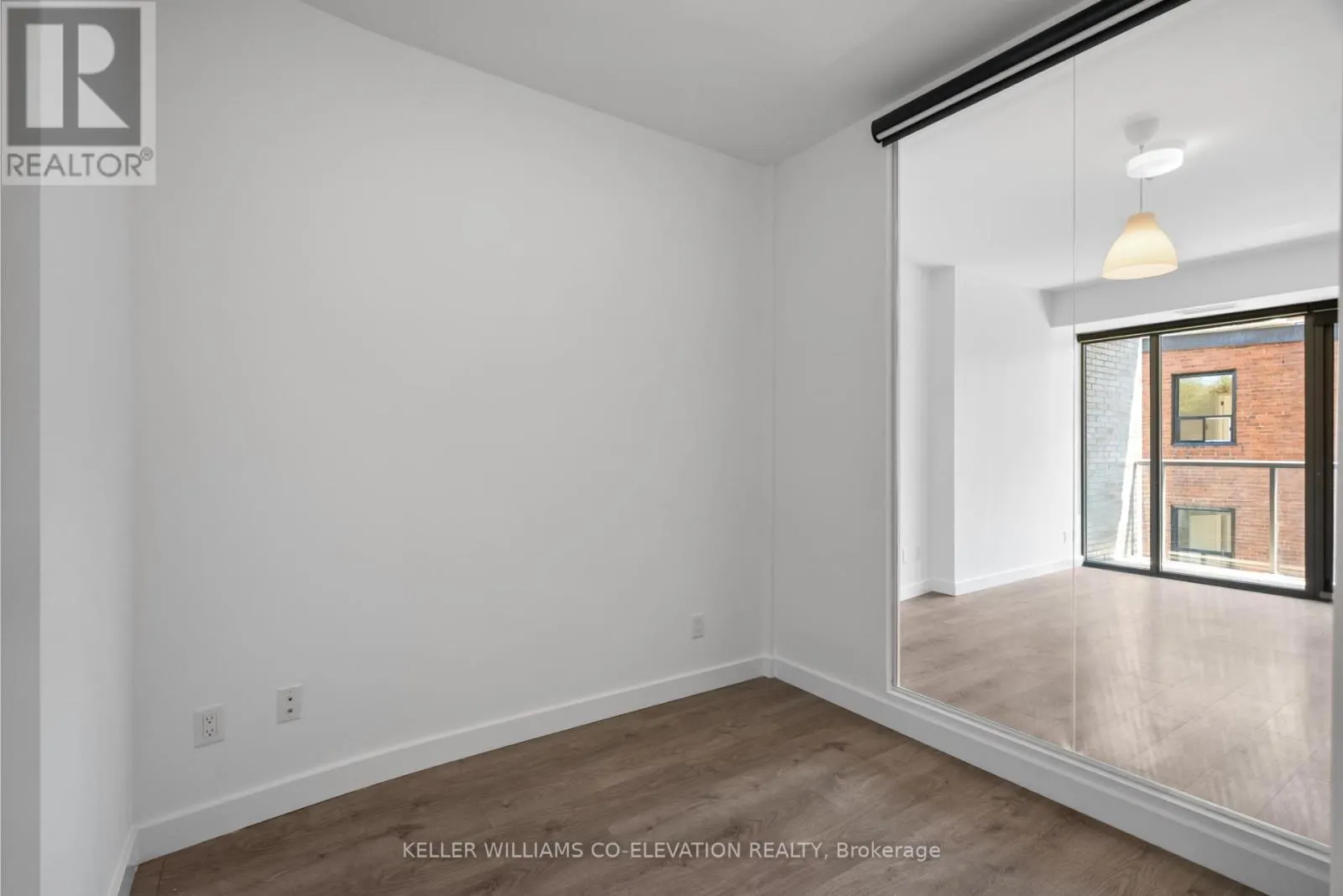 306 - 109 VAUGHAN ROAD