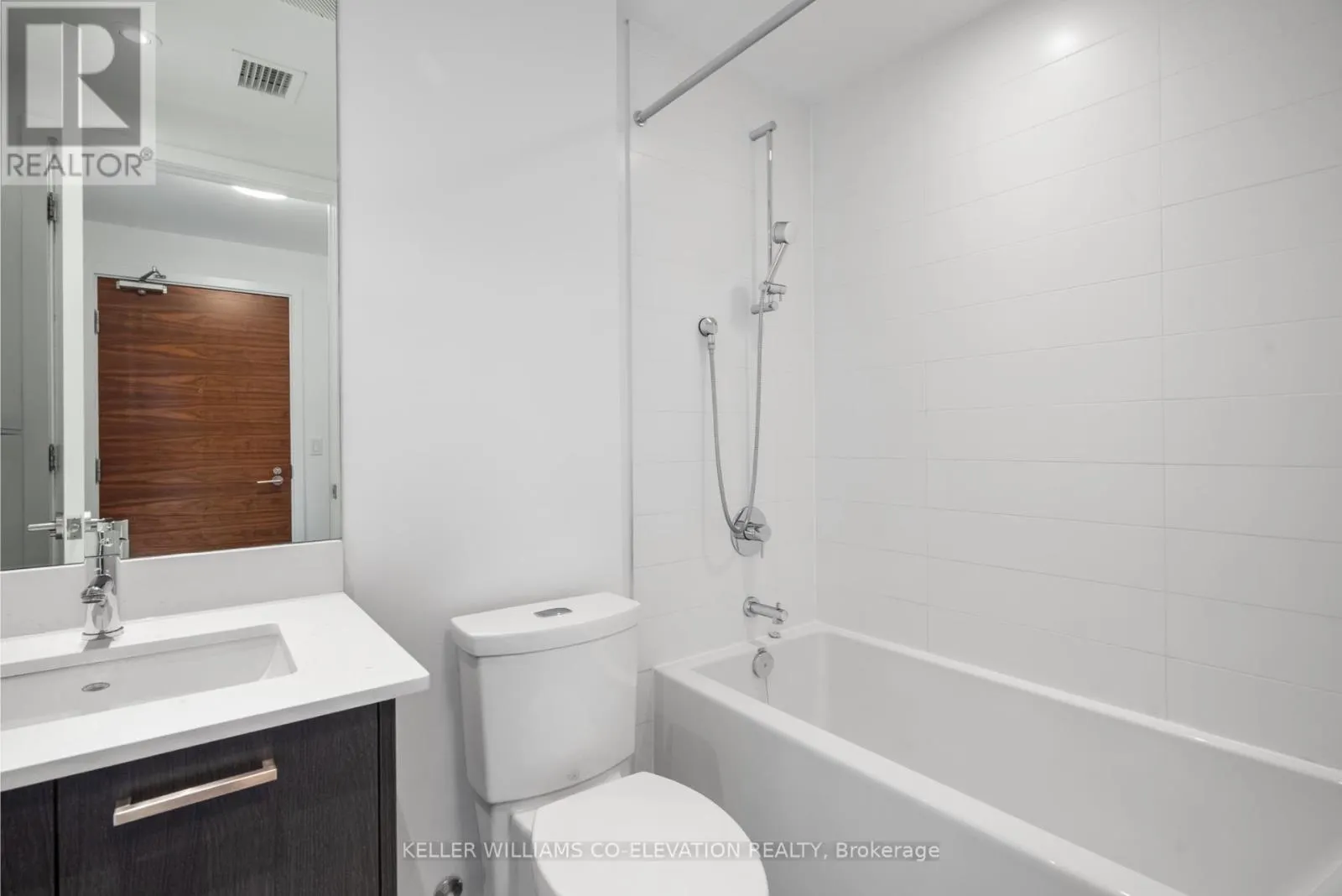 306 - 109 VAUGHAN ROAD