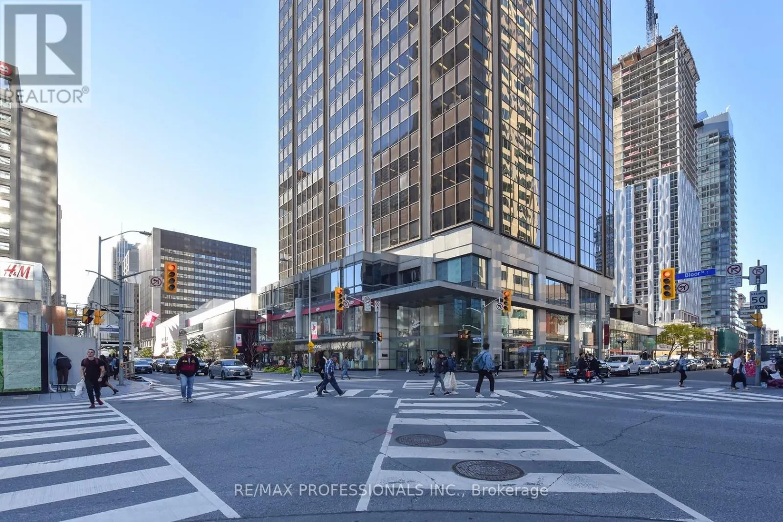 101 - 30 HAYDEN STREET