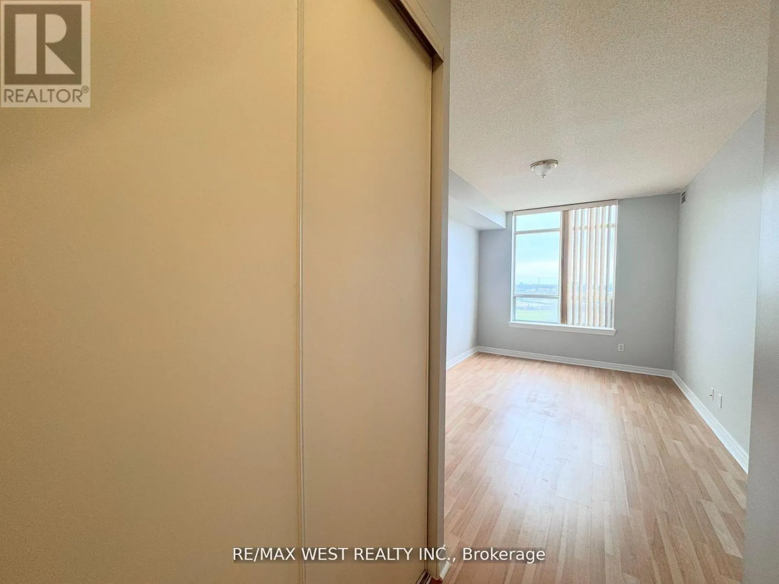PH7 - 1700 EGLINTON AVENUE E