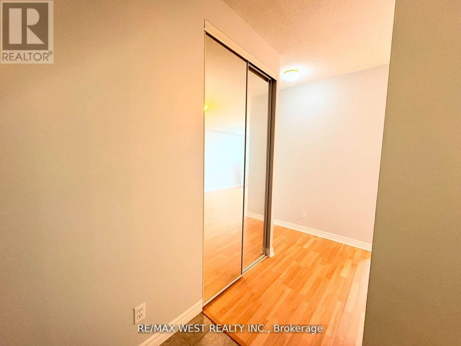 PH7 - 1700 EGLINTON AVENUE E