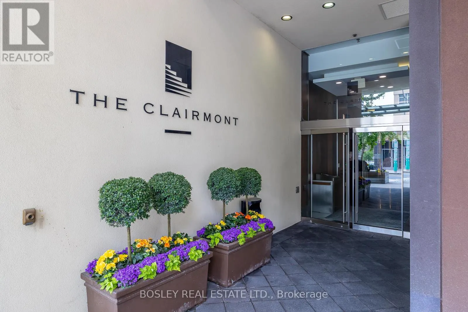 201 - 1430 YONGE STREET