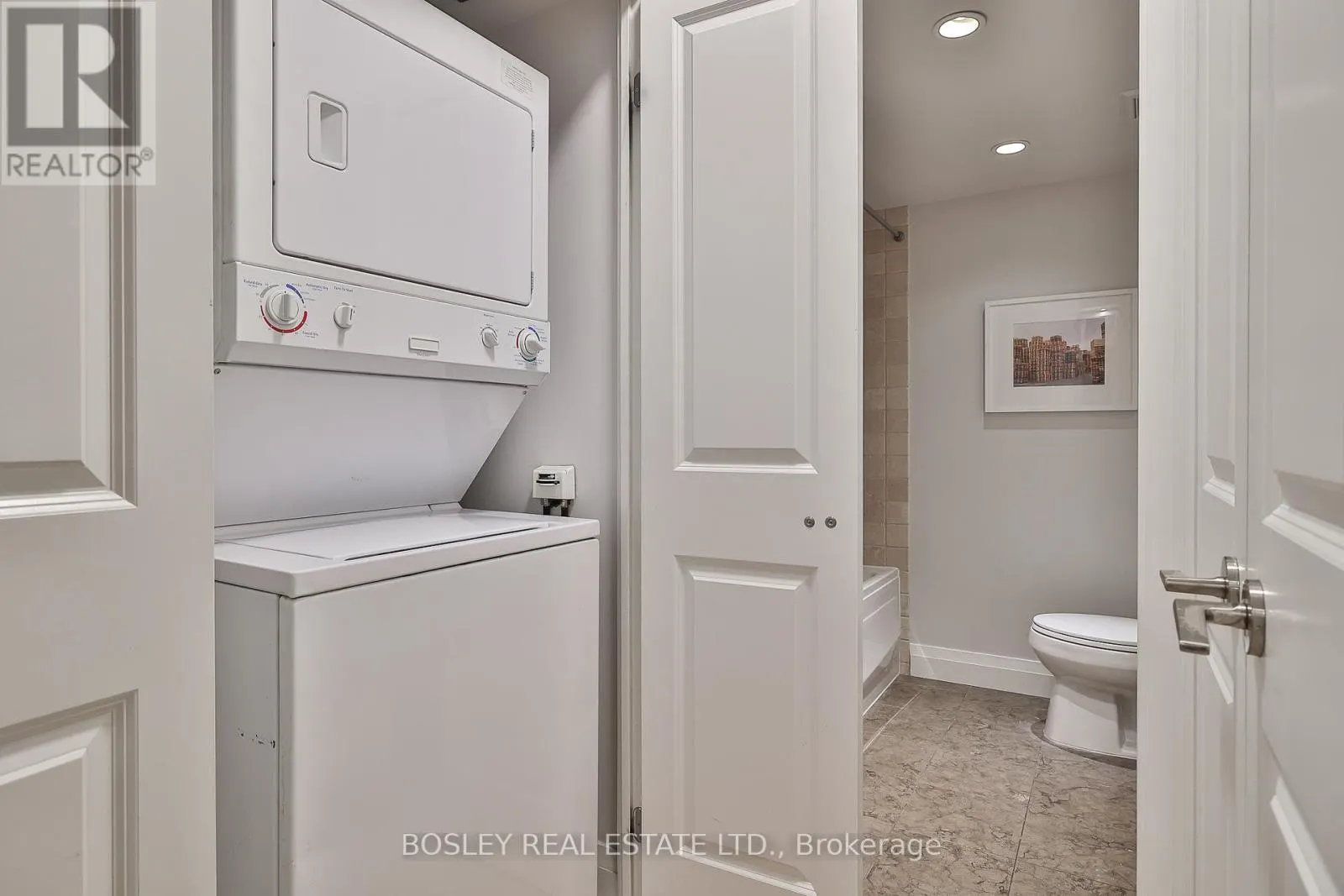 201 - 1430 YONGE STREET