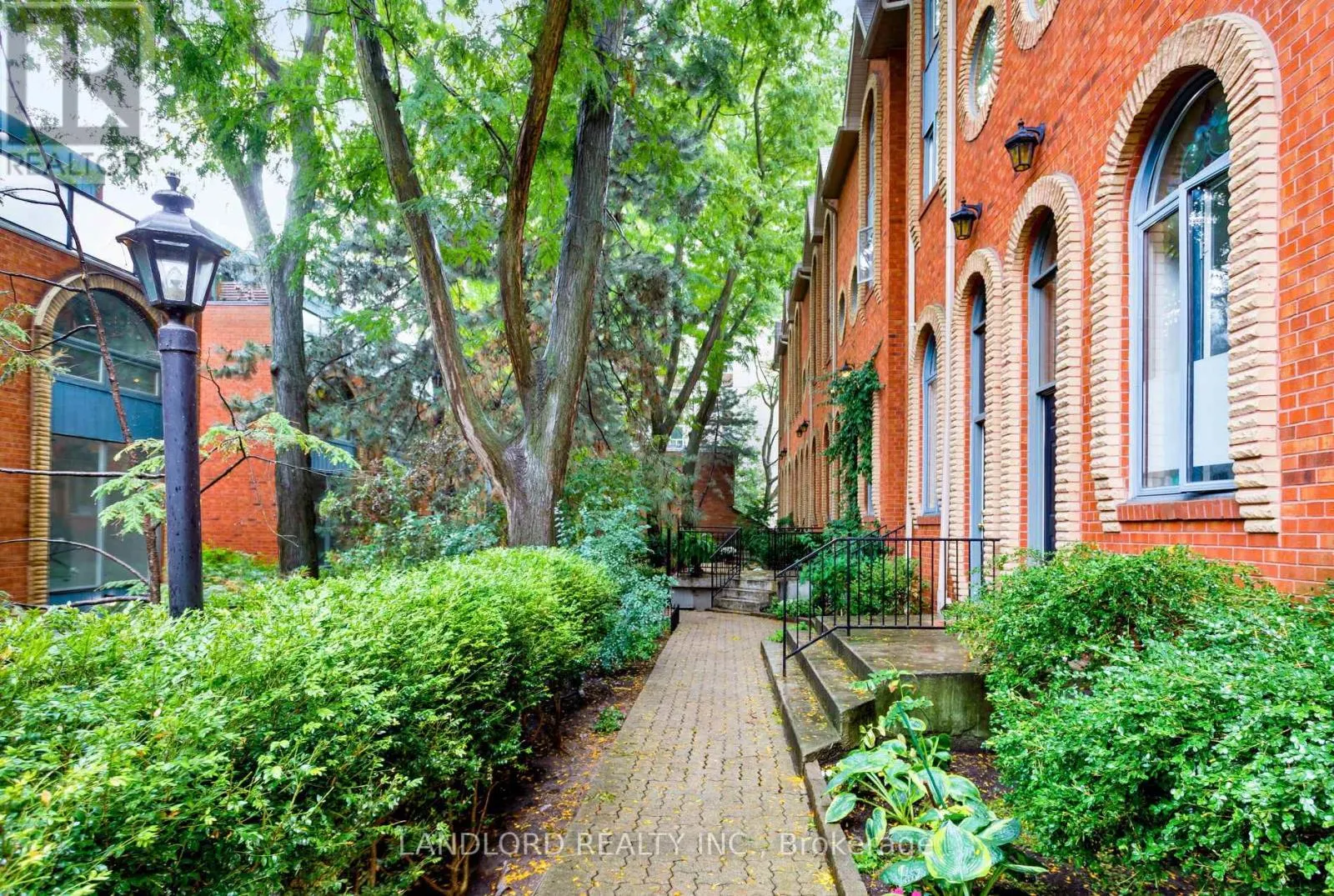 14 - 280 SHERBOURNE STREET